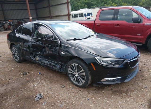 2018 BUICK Regal