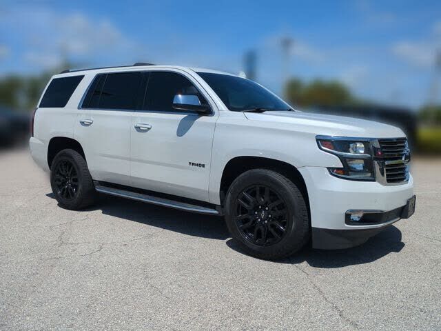 2017 CHEVROLET Tahoe