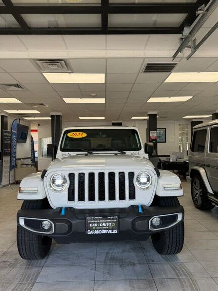 2023 JEEP Wrangler