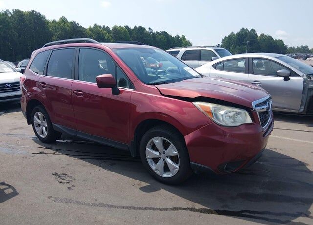 2014 SUBARU Forester