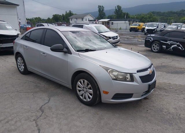 2011 CHEVROLET Cruze