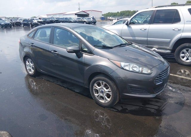 2015 FORD Fiesta