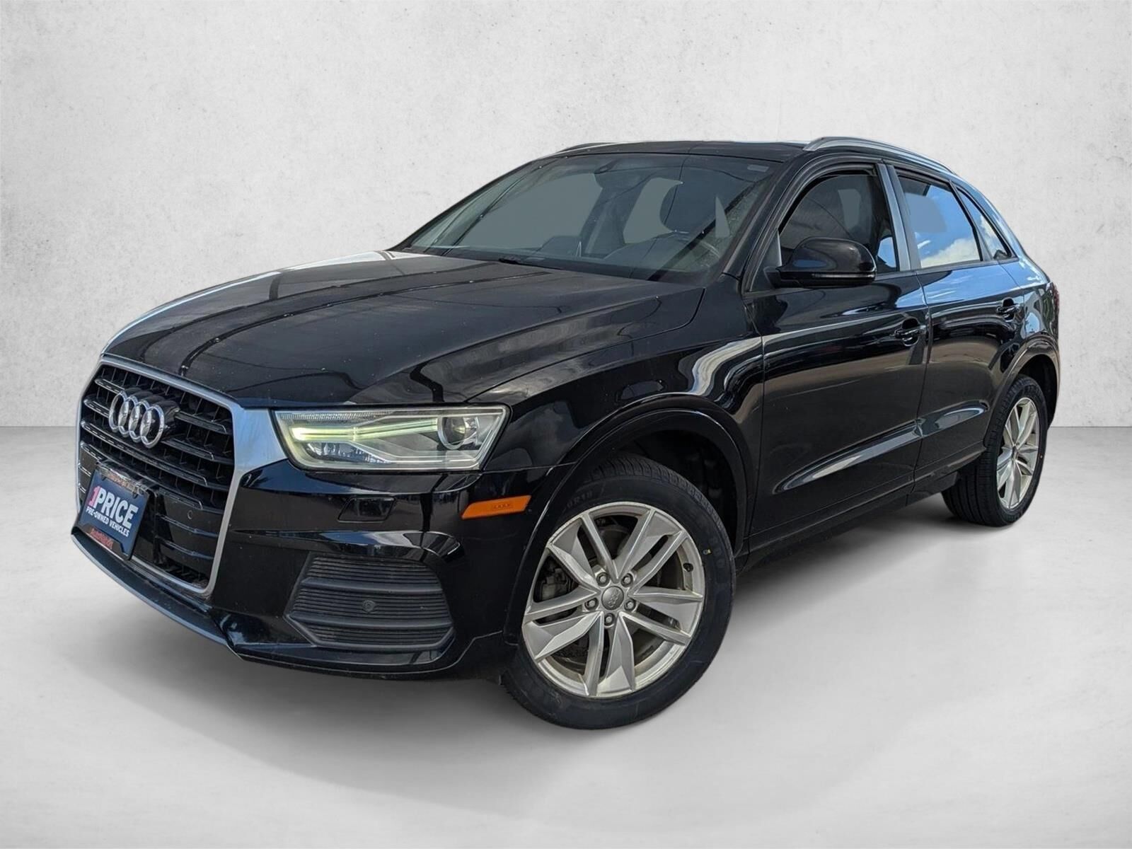 2017 AUDI Q3