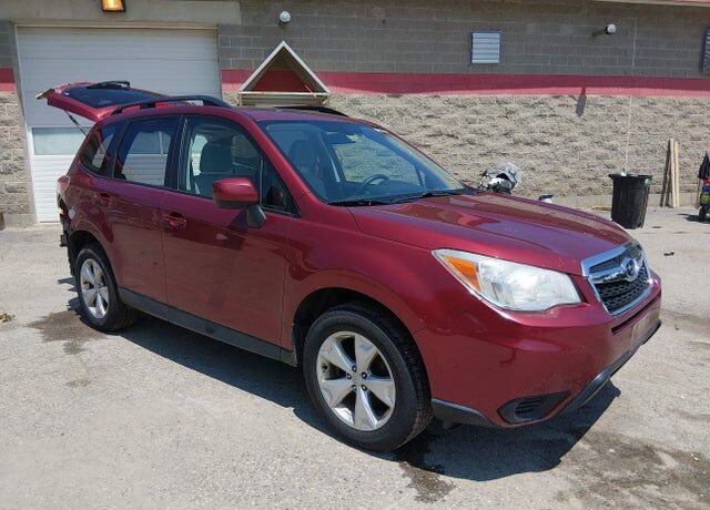 2014 SUBARU Forester