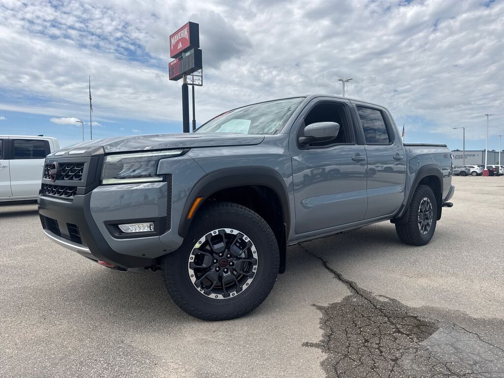 2026 NISSAN Frontier
