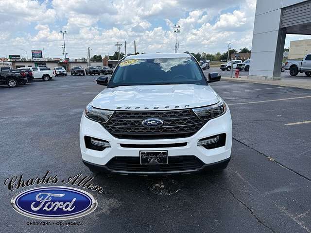 2023 FORD Explorer