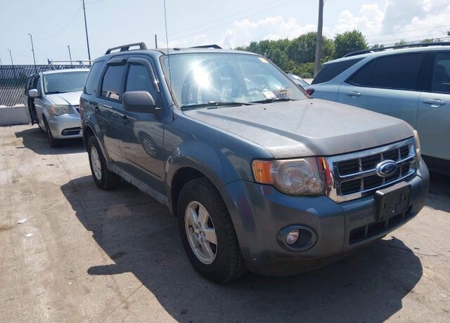 2010 FORD Escape