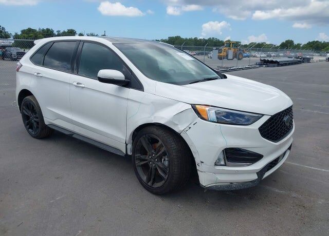 2020 FORD Edge