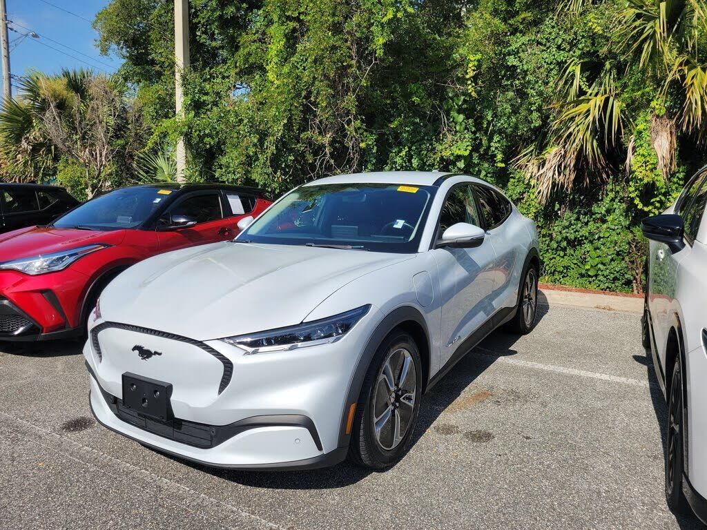 2022 FORD Mach-E