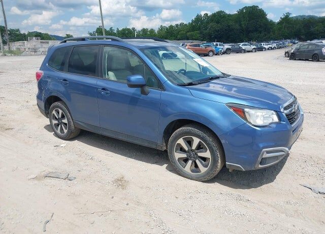 2018 SUBARU Forester