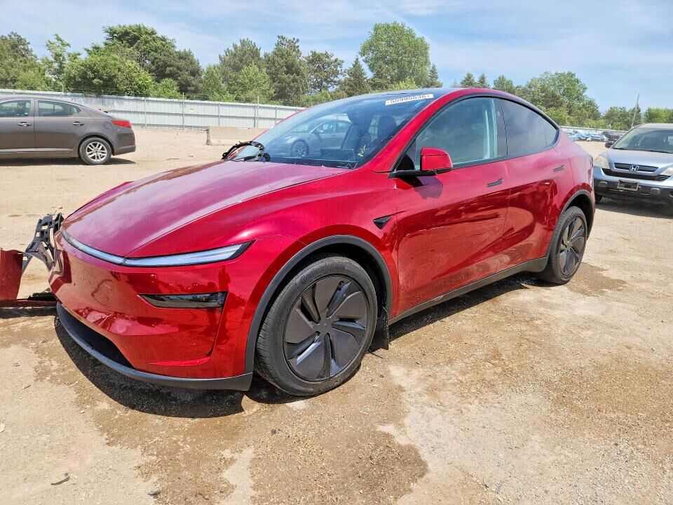 2026 TESLA Model Y