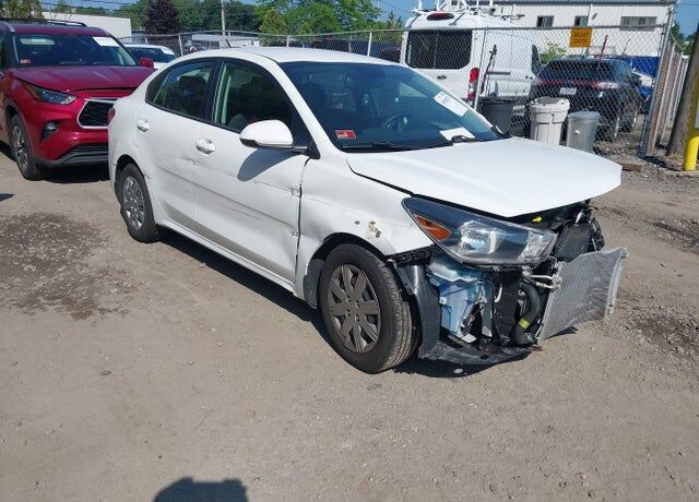 2022 KIA Rio