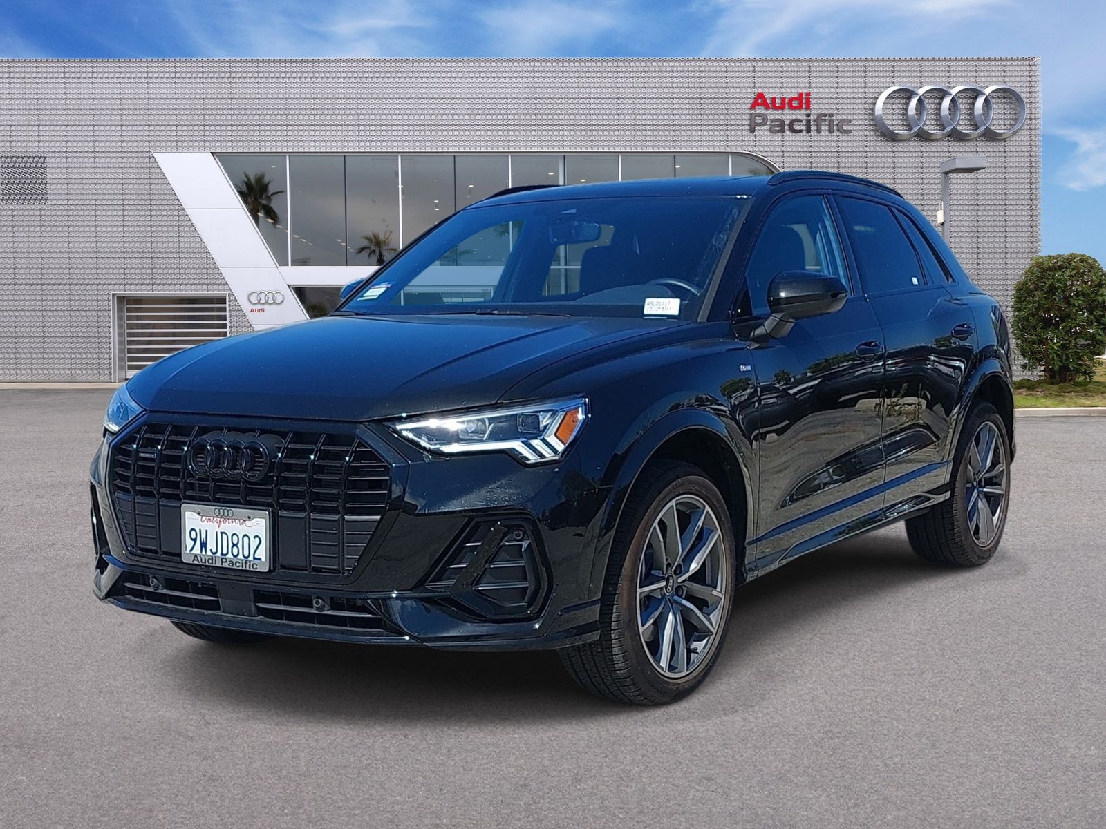 2025 AUDI Q3