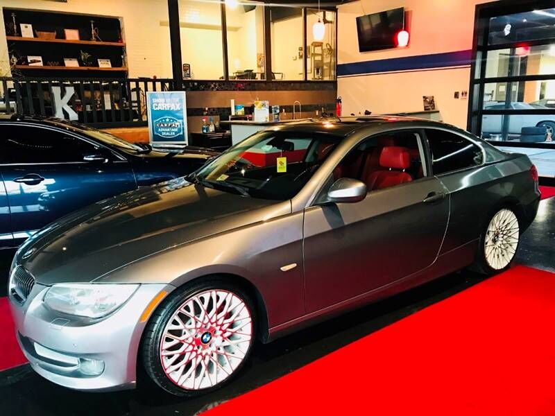 2011 BMW 3 Series