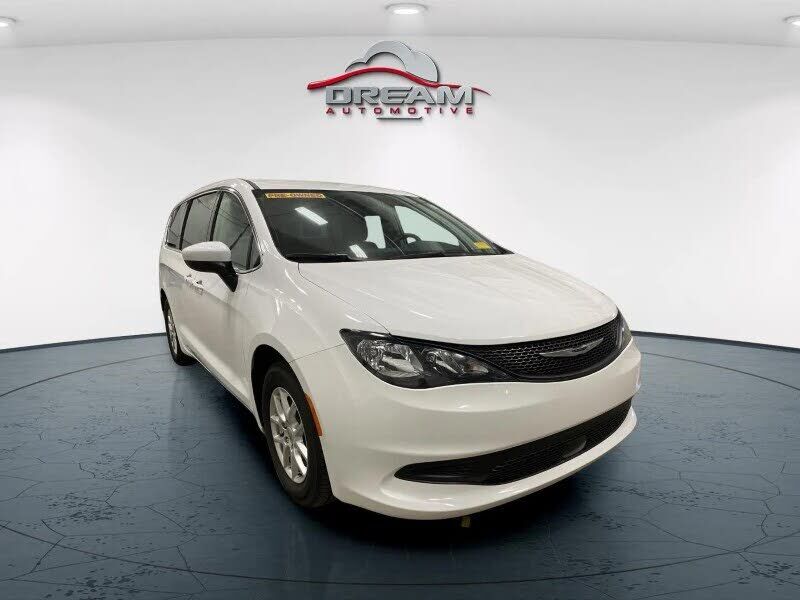 2022 CHRYSLER Pacifica