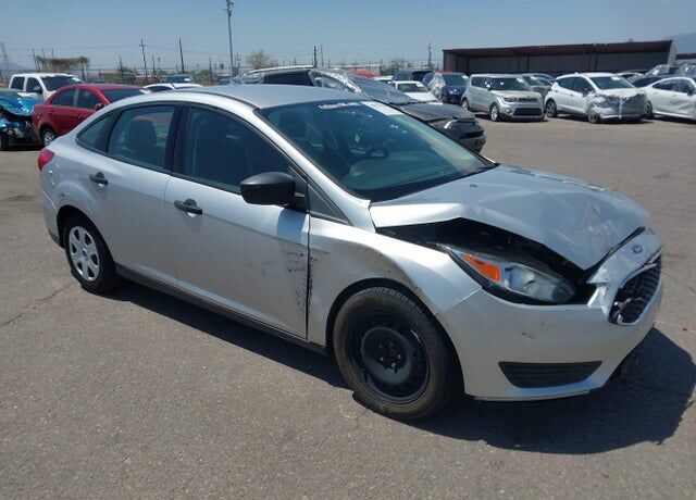 2017 FORD Focus