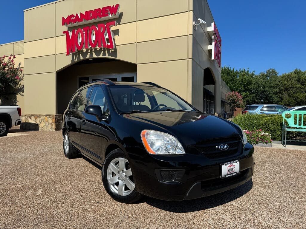 2008 KIA Rondo