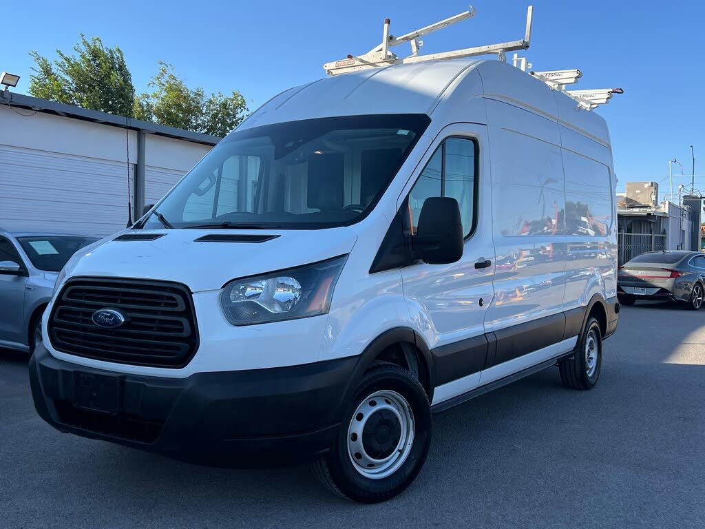 2019 FORD Transit