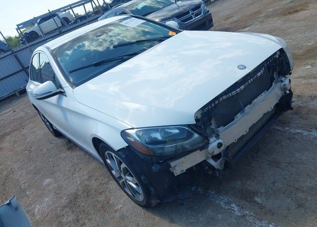 2016 MERCEDES-BENZ C-Class
