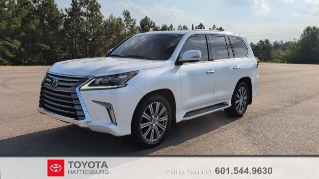 2017 LEXUS LX