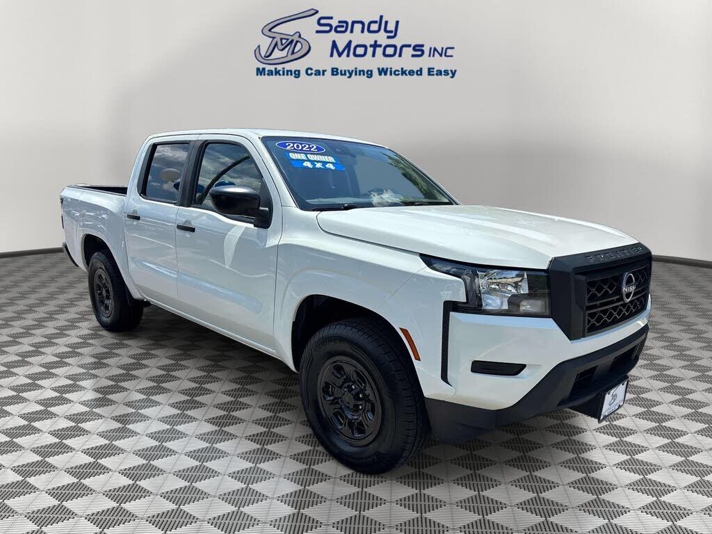 2022 NISSAN Frontier