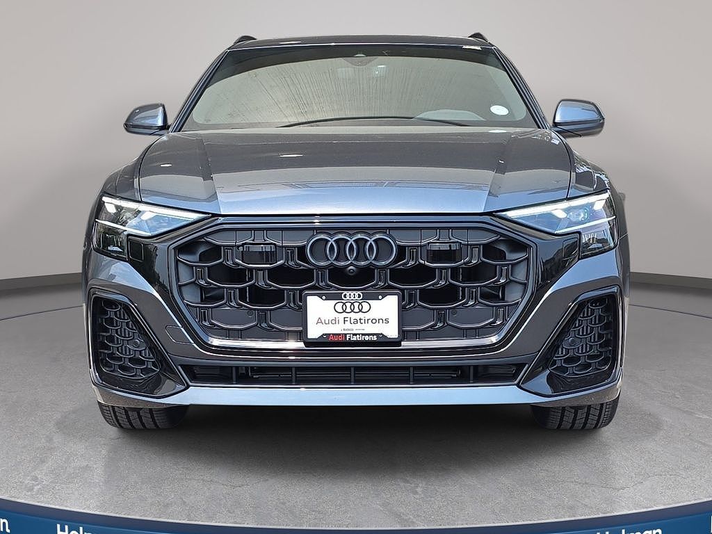 2026 Audi Q8