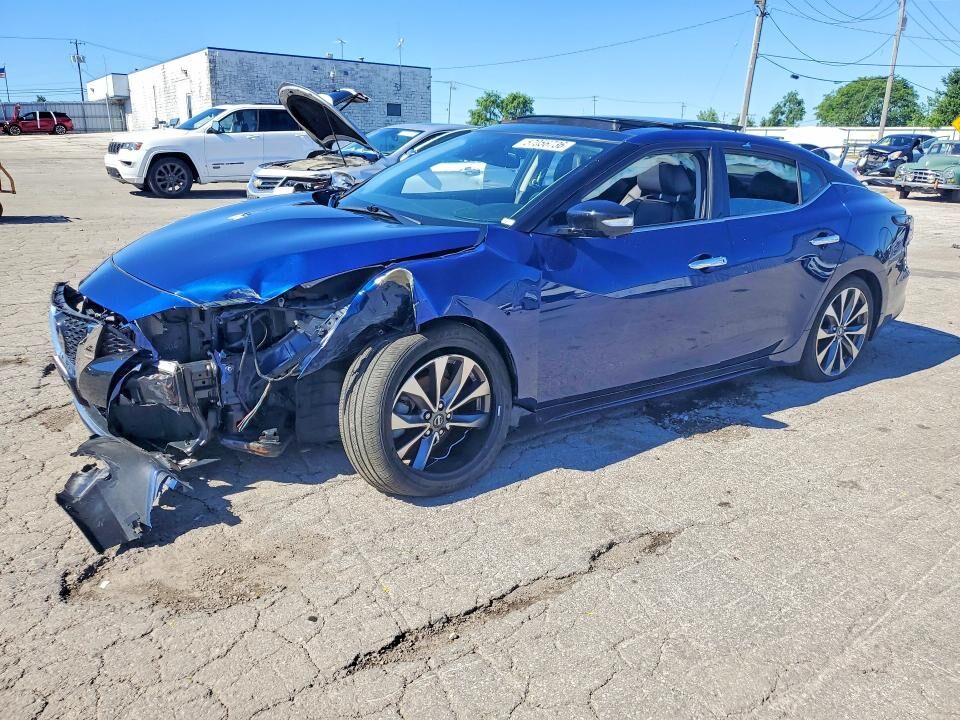 2022 NISSAN Maxima