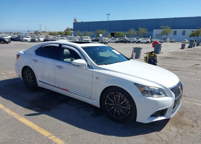 2017 LEXUS LS