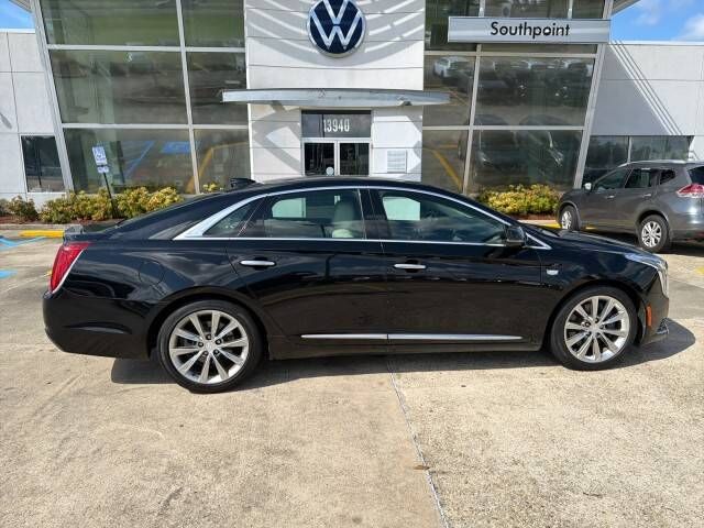 2019 CADILLAC XTS