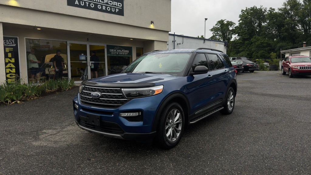 2022 FORD Explorer