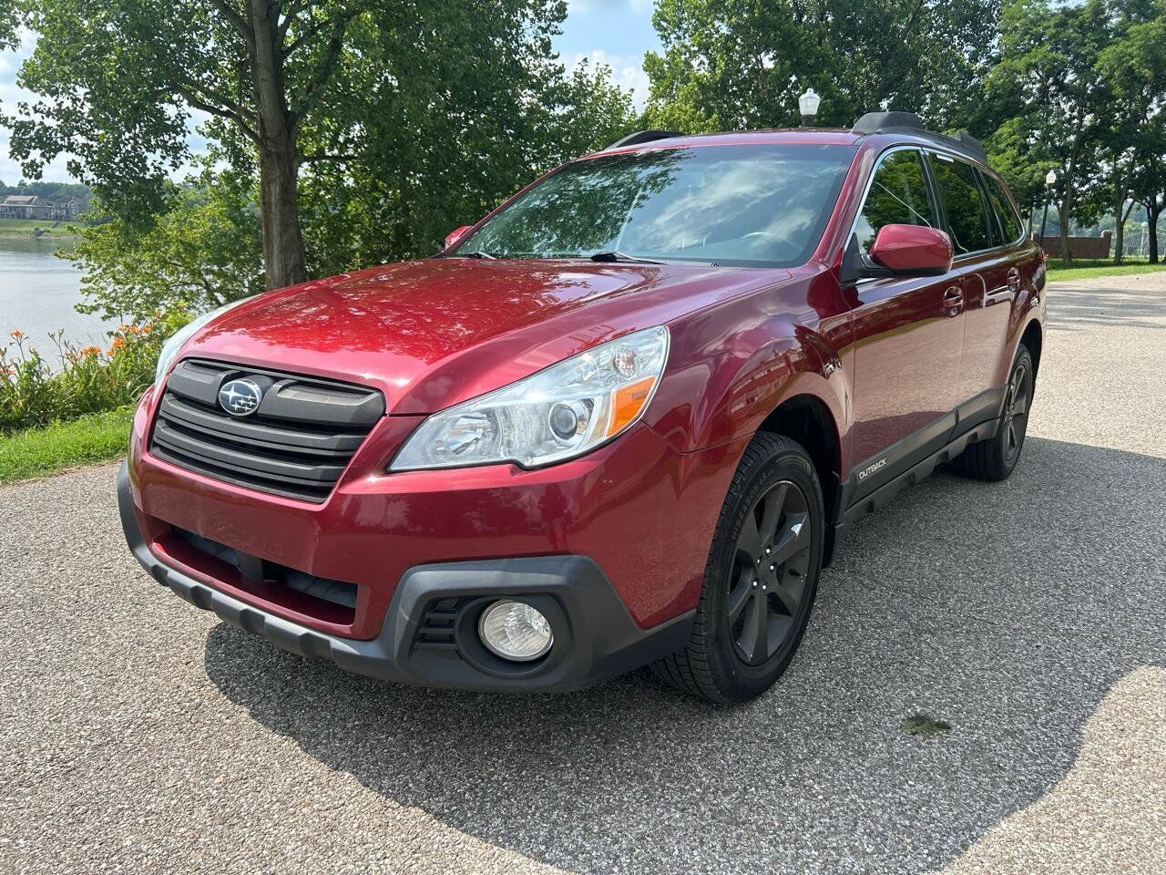2014 SUBARU Outback