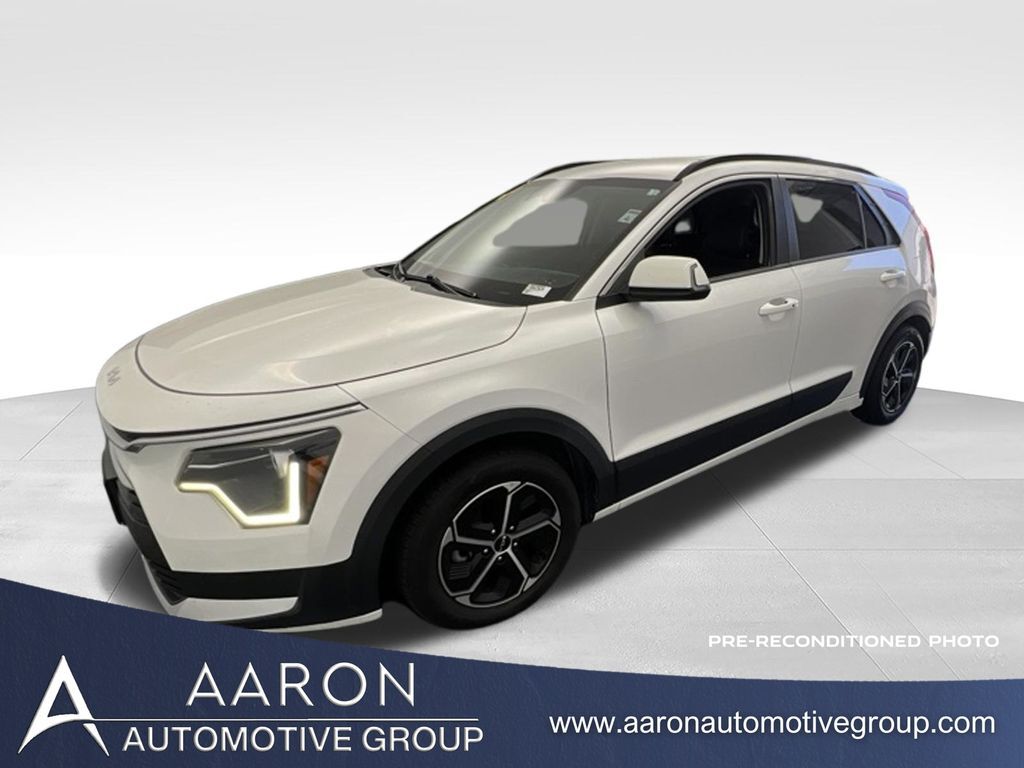 2023 KIA Niro