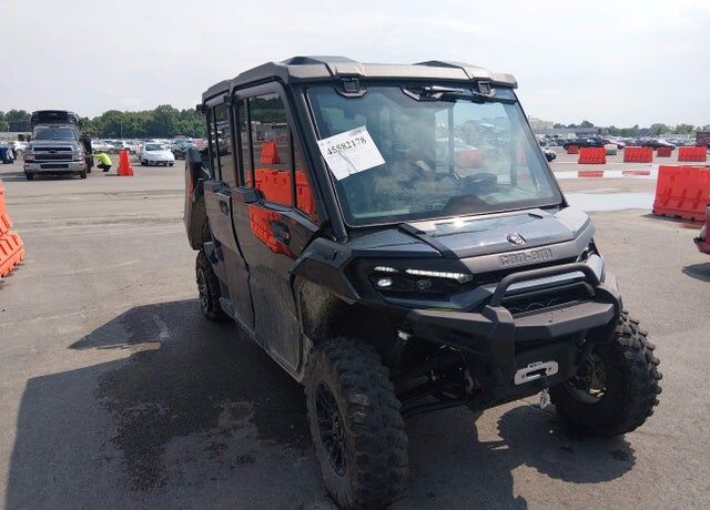 2026 CAN-AM Commander