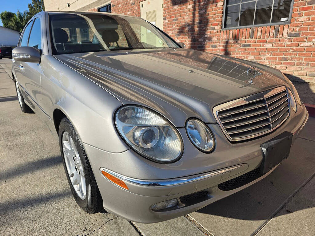 2004 MERCEDES-BENZ E-Class
