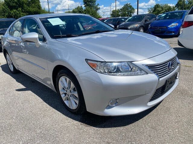 2013 LEXUS ES
