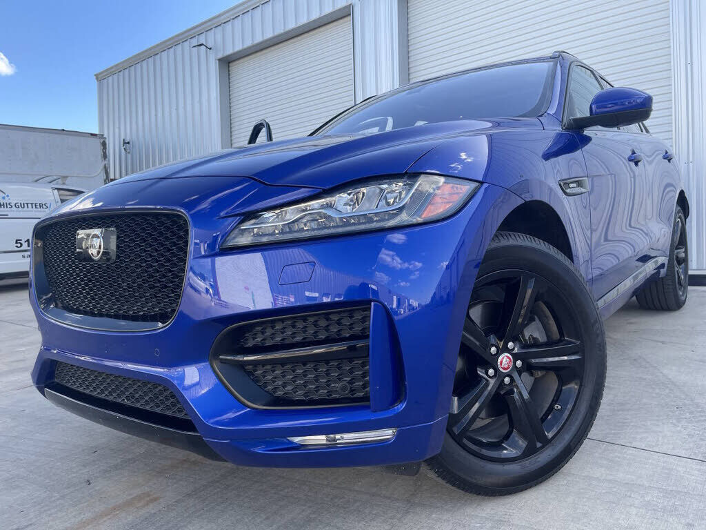 2019 JAGUAR F-Pace