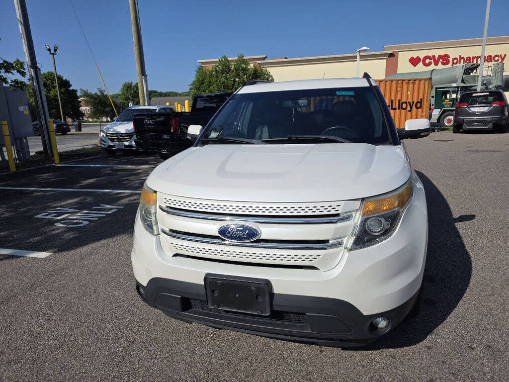 2011 FORD Explorer