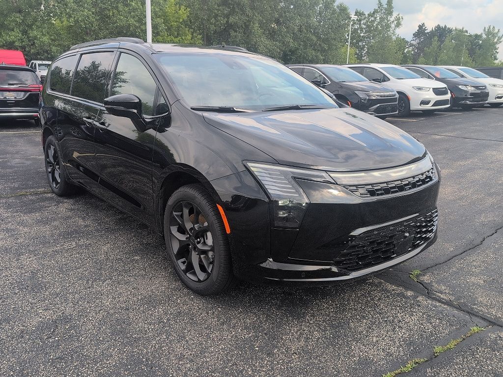 2027 CHRYSLER Pacifica