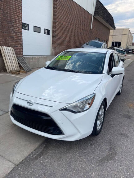 2016 TOYOTA Scion