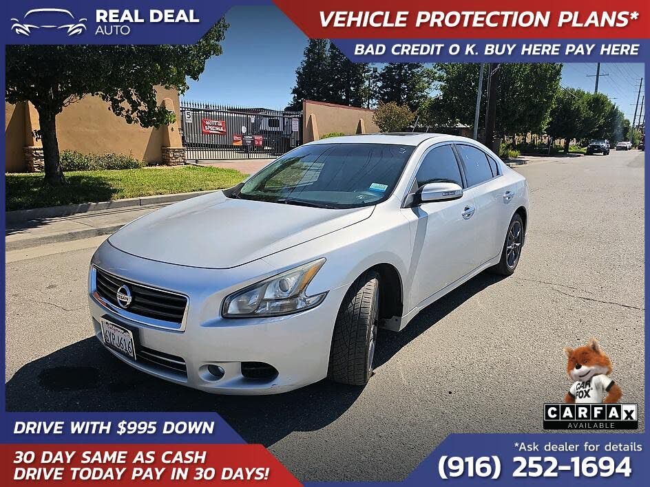 2012 NISSAN Maxima
