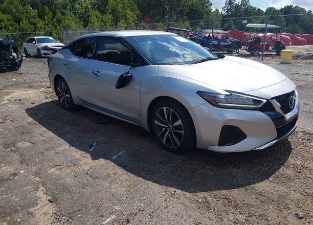 2019 NISSAN Maxima