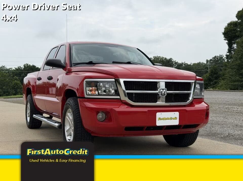 2011 DODGE Dakota