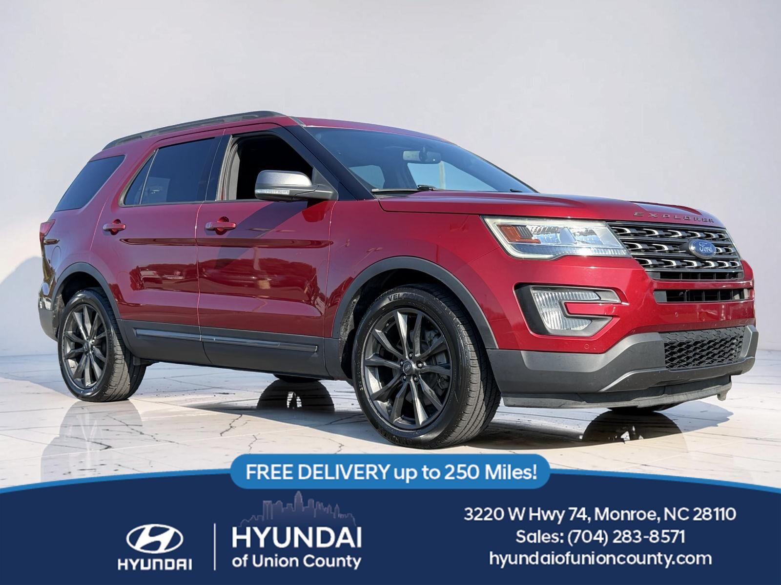 2017 FORD Explorer