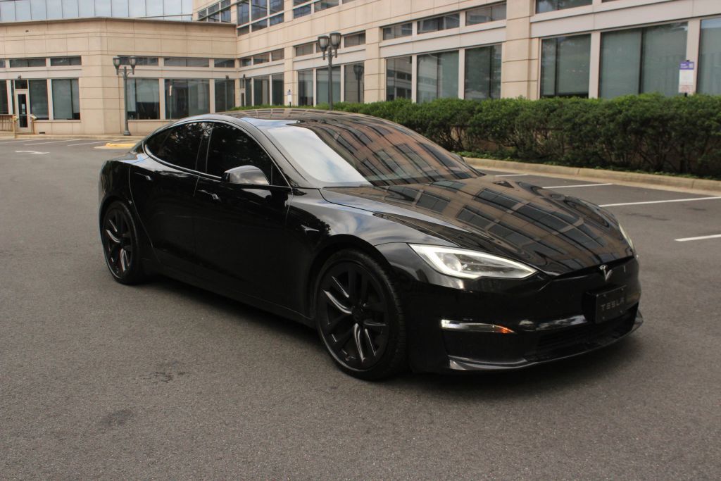 2021 TESLA Model S