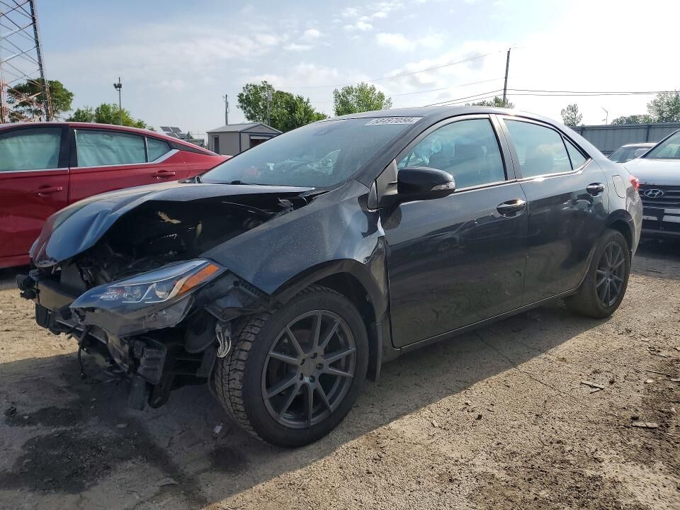 2018 TOYOTA Corolla