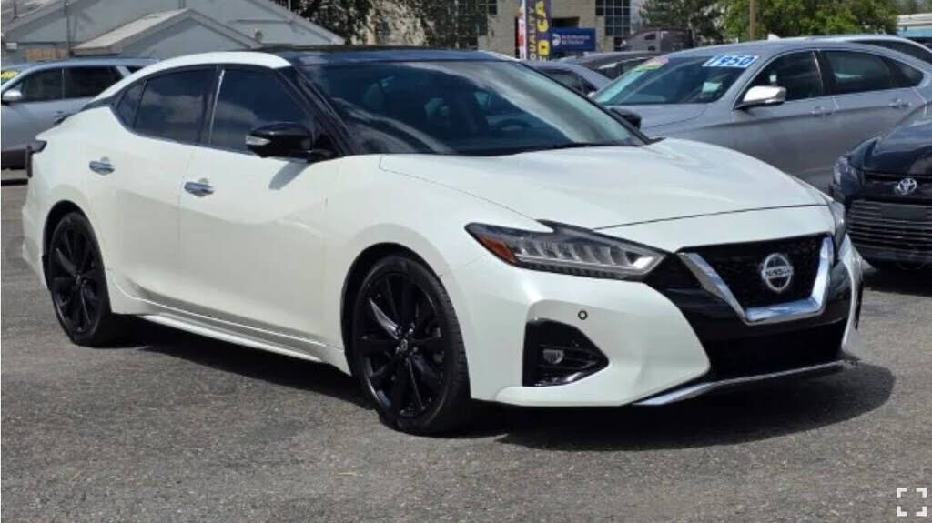 2019 NISSAN Maxima