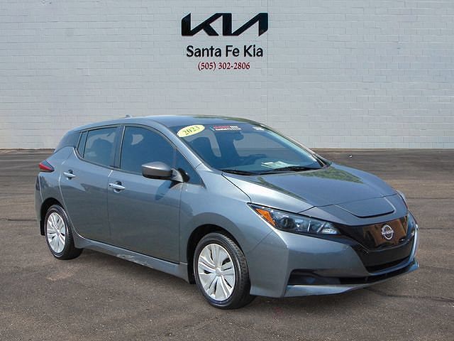 2023 NISSAN Leaf