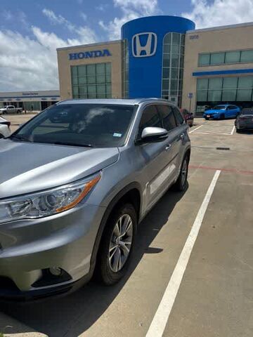2014 TOYOTA Highlander