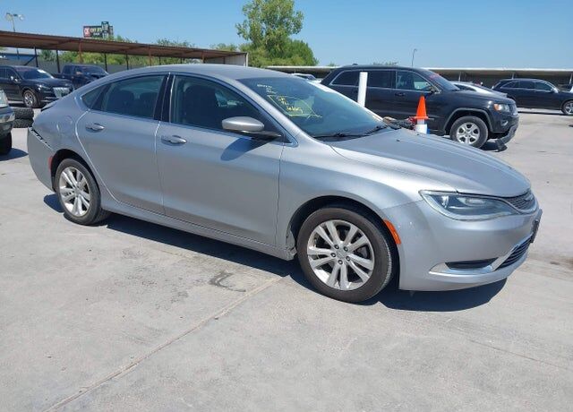 2015 CHRYSLER 200