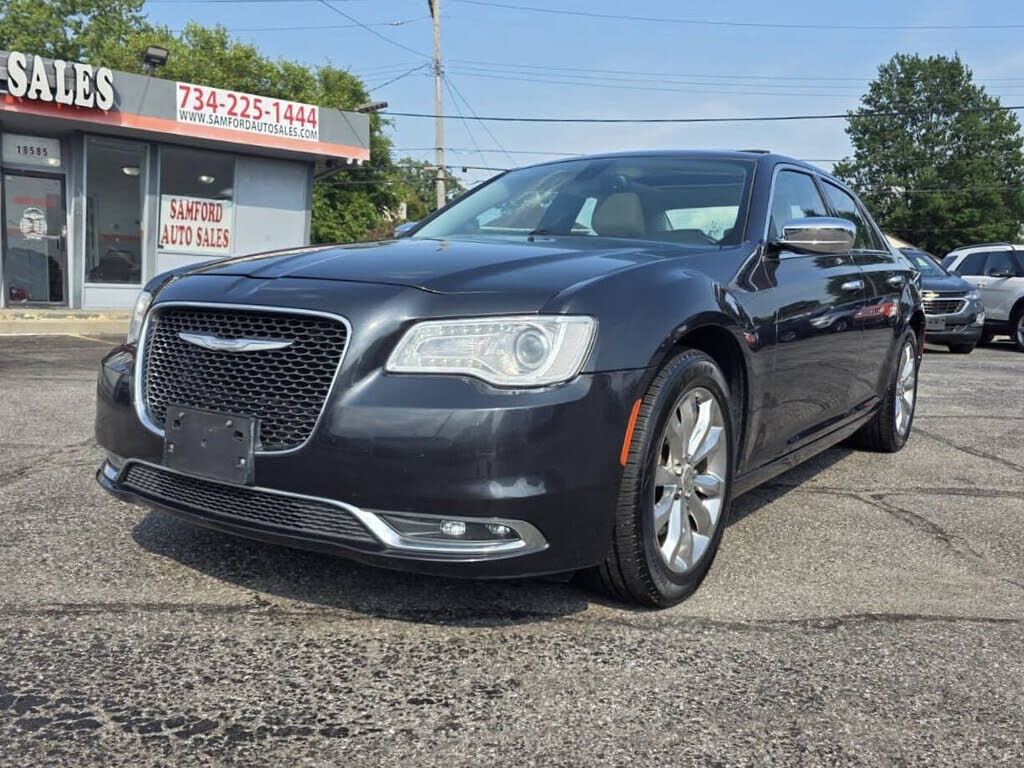 2016 CHRYSLER 300